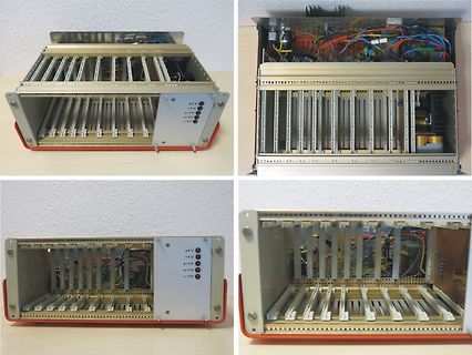 Innenansicht eines modularen Elektronikgehäuses mit Steckplatzkarten