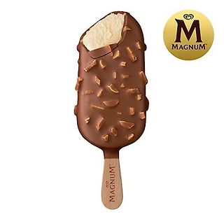 Magnum Eis am Stiel mit Schokoladenstückchen