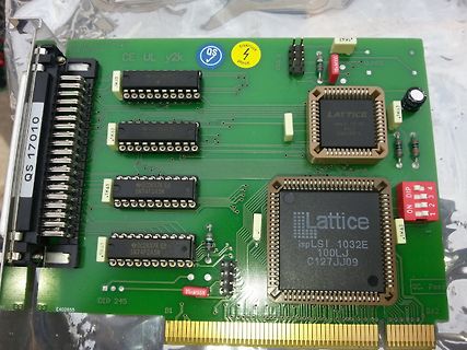 Leiterplatte mit Lattice FPGA und Logikbausteinen