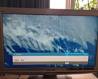 Panasonic Fernseher mit Menüanzeige