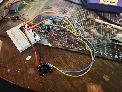 Freie Verdrahtung mit Breadboard und Mikrocontrollern