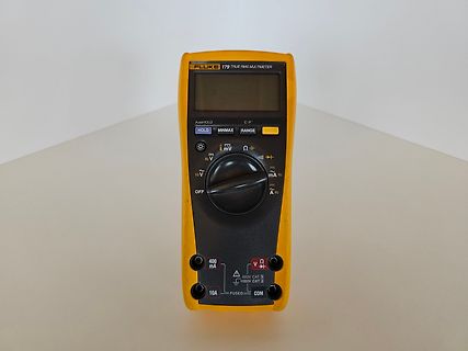 Fluke 179 True RMS Multimeter