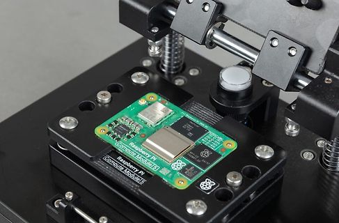 Raspberry Pi Compute Module 5 in Halterung