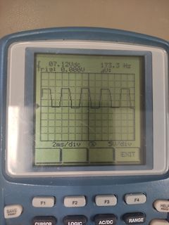 Handheld-Oszilloskop mit Rechtecksignal