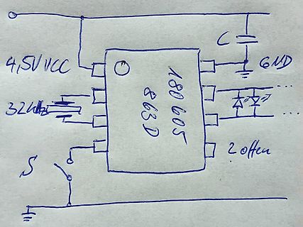 Handgezeichneter Schaltplan mit Mikrocontroller