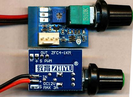 Zwei ZHIYU ZFC4-1KM PWM-Regler Module