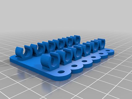 Blauer 3D-gedruckter Halter für Bauteile