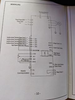 Foto einer Seite aus einem Handbuch mit Schaltplan