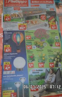 Prospekt mit Gartenartikeln und Pflanzen