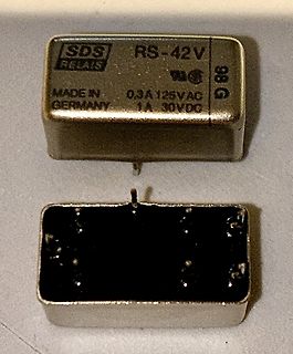 Relais SDS RS-42V von oben und unten