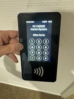 Display eines Karten-Systems mit Ziffernblock