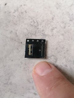 Kleines elektronisches Bauteil oder Anschlussmodul