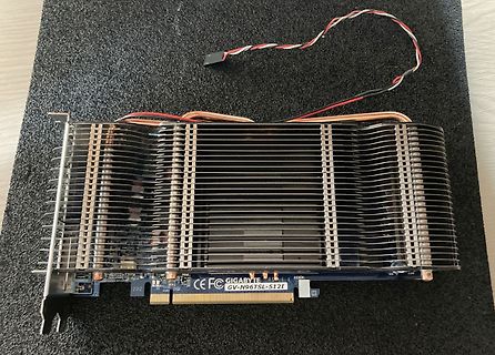 Grafikkarte mit Kühlkörper