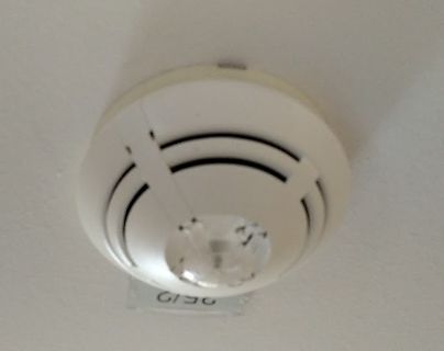 Rauchmelder an der Decke