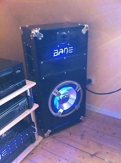 Lautsprecherbox mit LED-Beleuchtung und Verstärker