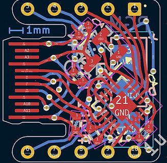 CAD-Layout einer Leiterplatte mit Leiterbahnen
