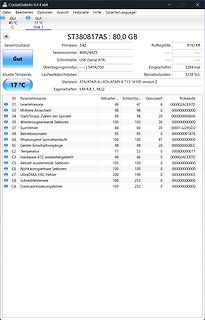 CrystalDiskInfo S.M.A.R.T. Werte einer Festplatte