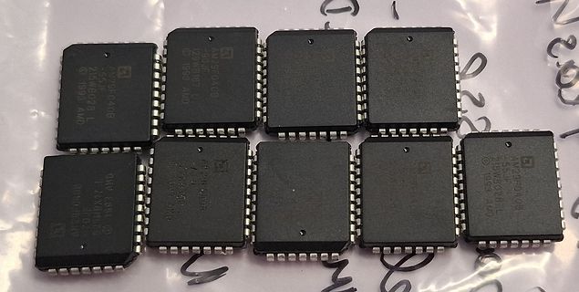 Mehrere AM29F040B Flash-Speicherchips