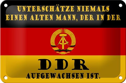 Meme mit DDR-Flagge und Spruch