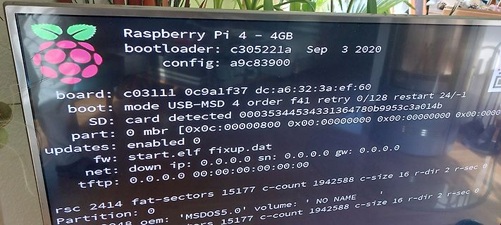 Foto eines Raspberry Pi Bootloader-Bildschirms