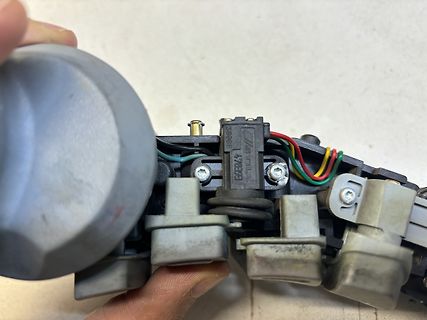 Nahaufnahme eines elektronischen Bauteils oder Steckverbinders