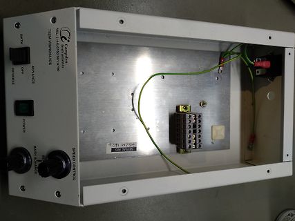 Geöffnetes Gehäuse eines Vibrationsmischers