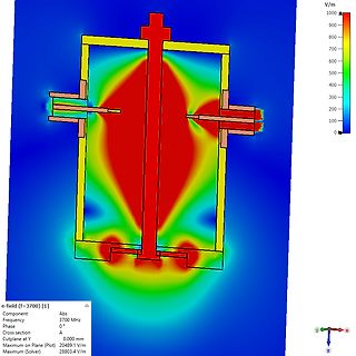 Simulation der elektrischen Feldstärke E-Feld