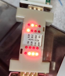 RS232 Tester mit leuchtenden LEDs