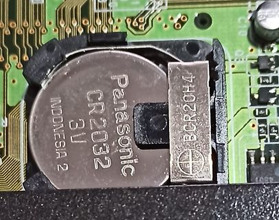 Knopfzellenbatterie auf Leiterplatte