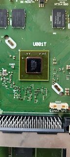 Nahaufnahme einer Leiterplatte mit Marvell Chip
