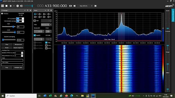 Software-Screenshot von Airspy SDR Studio mit Spektrum-Analyse