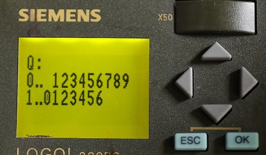 Display eines Siemens Geräts mit Zahlenwerten