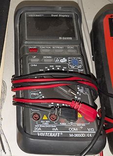 Voltcraft M-3650D Digitalmultimeter mit Messleitungen