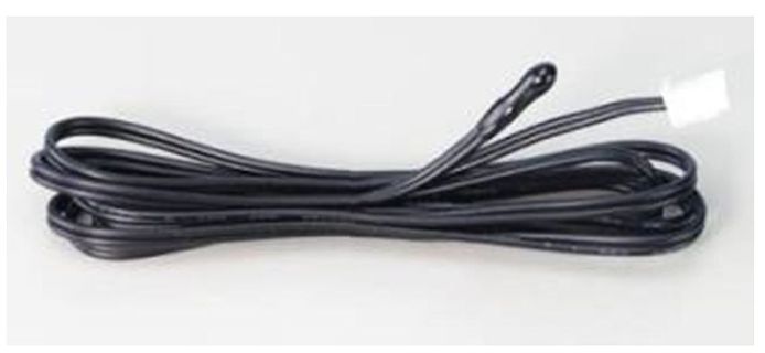 schwarzes Kabel mit weißem Stecker