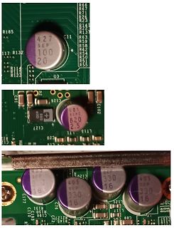 Makroaufnahme von Elektrolytkondensatoren auf einer Leiterplatte