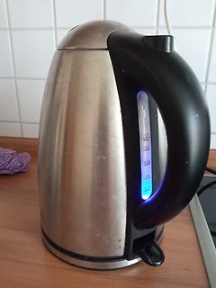 Wasserkocher aus Edelstahl