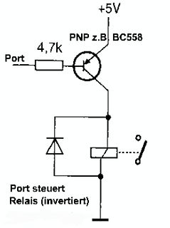 Schaltplan PNP-Transistor Relaissteuerung