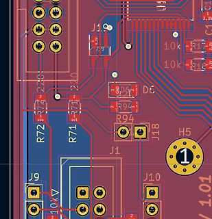Ausschnitt eines PCB-Layouts mit Bauteilbeschriftungen