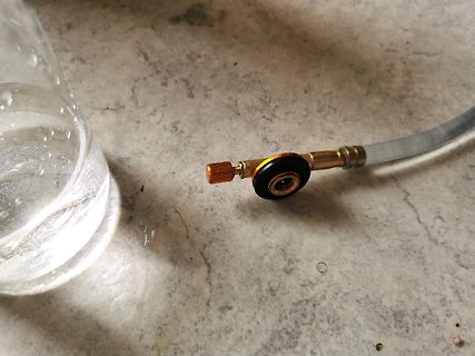 Messleitung mit Anschlussstück und Schlauch