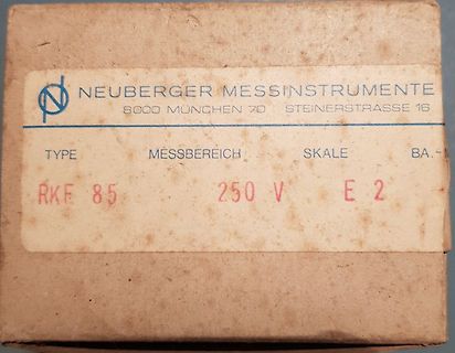 Etikett eines Neuberger Messinstruments