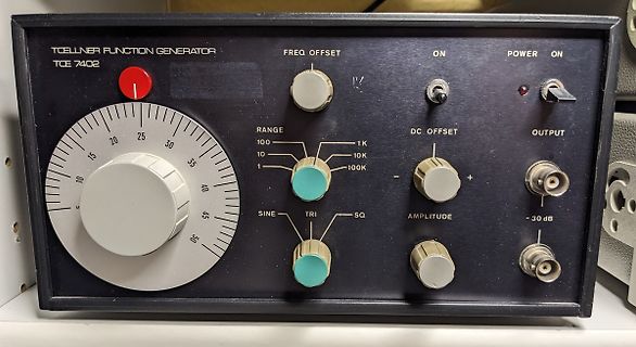 Toellner Function Generator TCE 7402