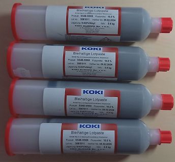 Vier Tuben bleihaltige Lotpaste