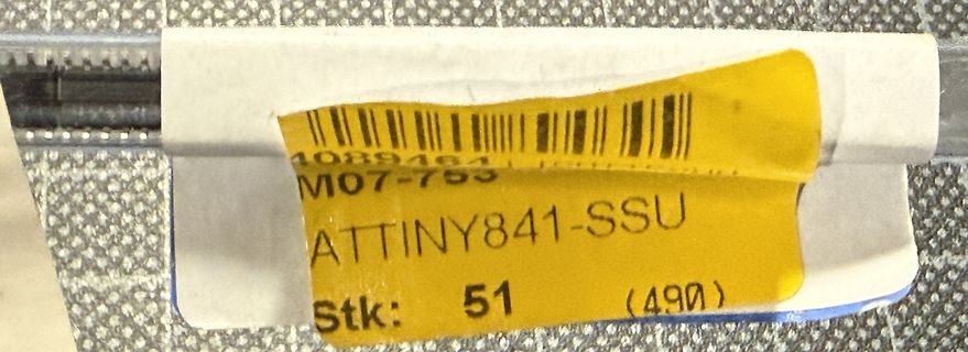 Etikett auf Bauteil oder Verpackung