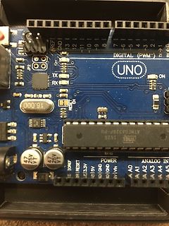 Nahaufnahme einer Arduino Uno Leiterplatte