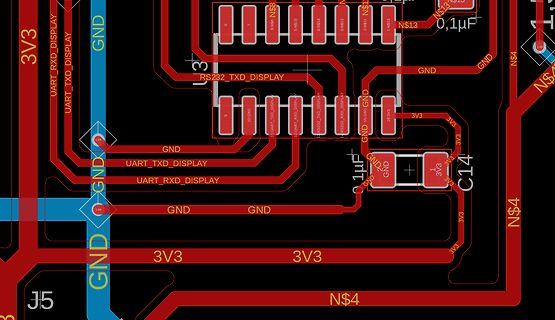 Leiterplatten-Layout Ausschnitt mit Signalbeschriftungen