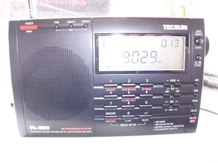 Tecsun PL-660 Funkempfänger