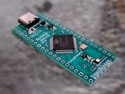 Quince micro v0.9 Leiterplatte mit CH32V003 Mikrocontroller