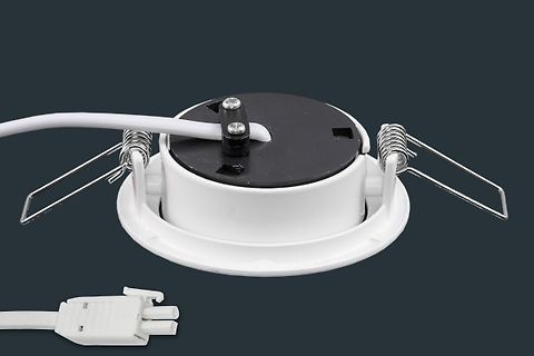 Einbauleuchte mit Kabel und Stecker