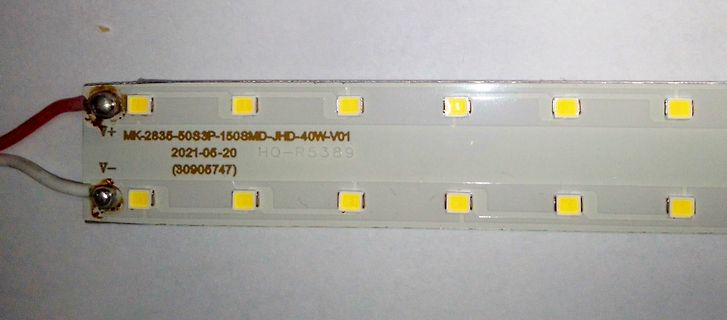 LED-Streifen mit Typenbezeichnung