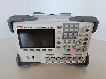 Programmierbares DC-Netzteil UNI-T UDP3305S